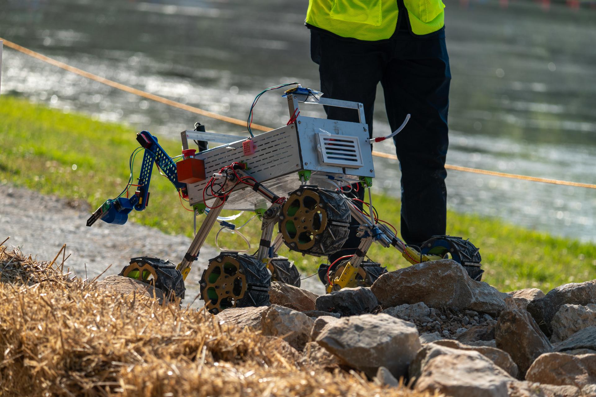 More than 600 students with 44 teams from around the world participated in the 32nd year of NASA’s Human Exploration Rover Challenge (HERC) on April 10 and April 11 near NASA’s Marshall Space Flight Center in Huntsville, Alabama. Participating teams represented 28 colleges and universities, 13 high schools, and one middle school from 18 states, Puerto Rico, and four Artemis Accord countries. Teams were awarded points based on navigating a half-mile obstacle course with either a human-powered or remote-controlled rover, conducting mission-specific task challenges, and completing multiple safety and design reviews with NASA engineers.